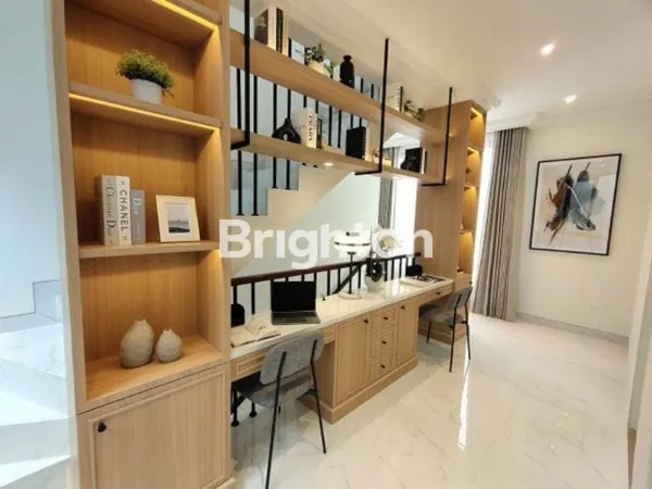 image WHITE HOUSE EXTENSION, RUMAH BARU GRESS DI DIAN ISTANA, WIYUNG (6)