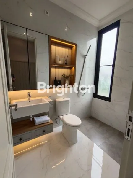 image WHITE HOUSE EXTENSION, RUMAH BARU GRESS DI DIAN ISTANA, WIYUNG (7)