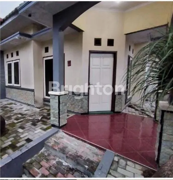 image RUMAH ASRI 2 LANTAI POSISI HOOK SIAP HUNI SENGKALING MALANG (4)