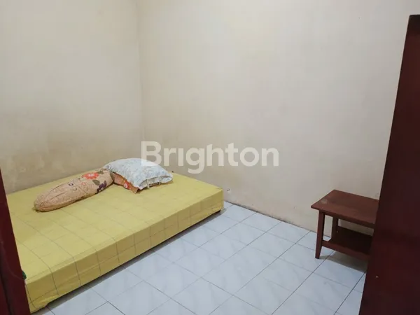 image RUMAH KOS LOKASI STRATEGIS JALANAN RAMAI, BEBAS BANJUR DI KETINTANG SURABAYA (3)