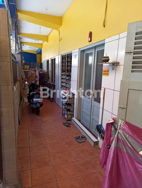 image RUMAH KOST2AN STRATEGIS JALAN AMBENGAN LOKASI DEKAT TAMBAKSARI GRAND CITY GEMBONG UNDAAN KALASAN KAPASAN PUSAT KOTA SURABAYA (2)