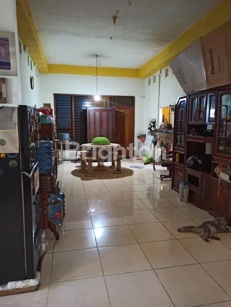 image RUMAH KOST2AN STRATEGIS JALAN AMBENGAN LOKASI DEKAT TAMBAKSARI GRAND CITY GEMBONG UNDAAN KALASAN KAPASAN PUSAT KOTA SURABAYA (3)