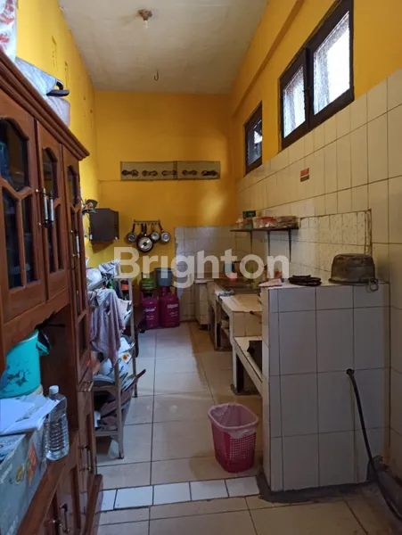 image RUMAH KOST2AN STRATEGIS JALAN AMBENGAN LOKASI DEKAT TAMBAKSARI GRAND CITY GEMBONG UNDAAN KALASAN KAPASAN PUSAT KOTA SURABAYA (5)