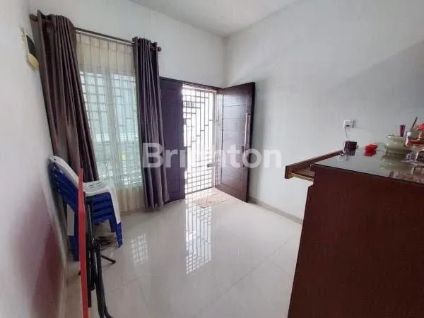 image HUNIAN STRATEGIS DI BATAM, 3 KT & DEKAT MALL (4)