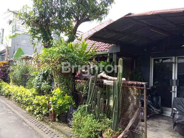 image RUMAH + KOST 7 KAMAR DI REGOL, BANDUNG (1)