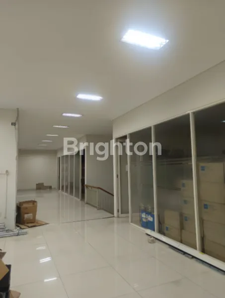 image GUDANG DAAN MOGOT AKSES KONTAINER LT 1116M2 LB 648M2 SIAP HUNI / GUDANG JAKARTA BARAT (3)