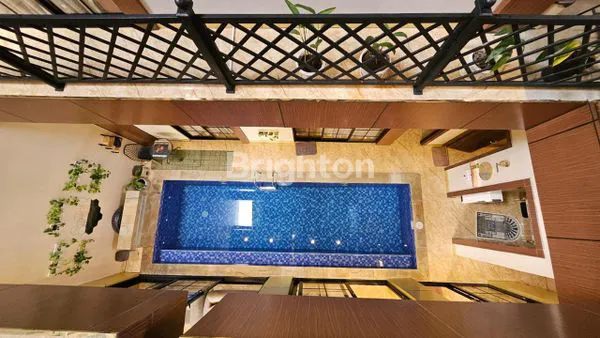 image RUMAH MEWAH DI JAKARTA SELATAN (4)