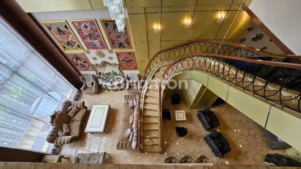 image RUMAH MEWAH DI JAKARTA SELATAN (3)