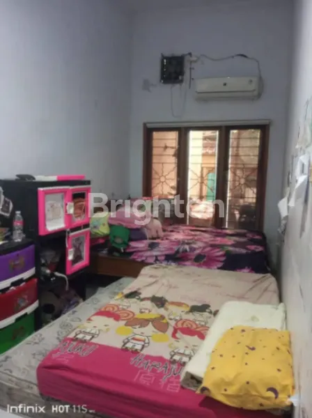 image RUMAH PADEMANGAN SHM 3 LANTAI LT 100M2 (-/+) (3)