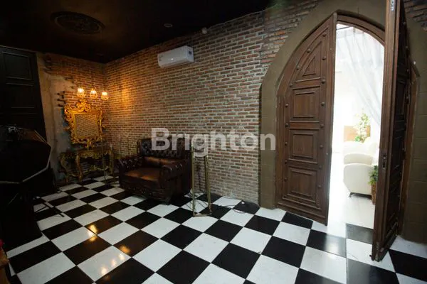 image RUMAH MEWAH 4 LANTAI DI CITRA GARDEN, LT 200M² (5)