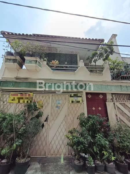 image RUMAH 2 LANTAI DI PADEMANGAN TIMUR, JAKARTA UTARA (1)