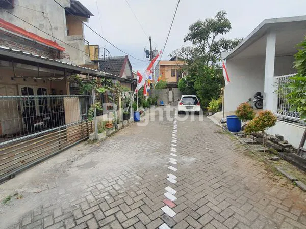 image DIJUAL RUMAH CLUSTER ONE GATE SYSTEM DI PEDURUNGAN SEMARANG TIMUR (2)
