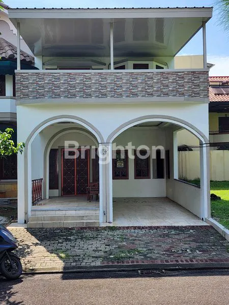 image RUMAH SEWA MEWAH DI KOTA WISATA (1)