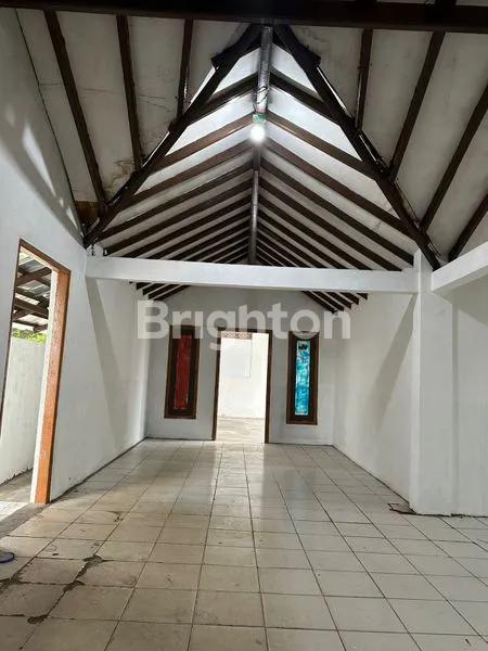 image RUKO 3 LANTAI STRATEGIS DEKAT GRAHA RAYA BINTARO , SIAP PAKAI, BISNIS LANGSUNG JALAN (8)