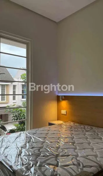 image DISEWAKAN RUMAH DENGAN FURNISH DI ARAYA DEKAT BINUS (6)