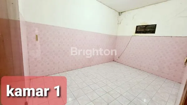 image DISEWAKAN RUMAH 2 LANTAI STRATEGIS TENGAH KOTA KEDIRI (3)