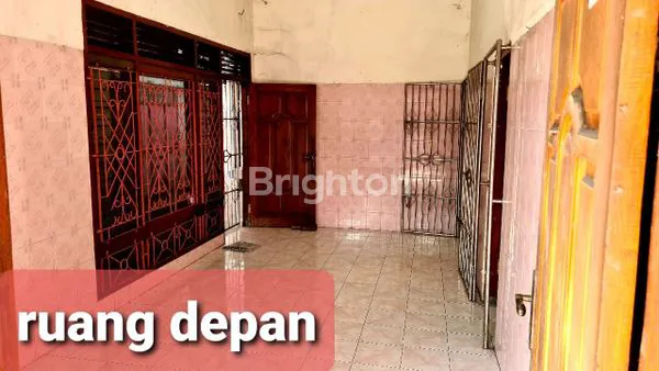 image DISEWAKAN RUMAH 2 LANTAI STRATEGIS TENGAH KOTA KEDIRI (2)