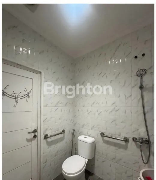 image RUMAH LUXURY MINIMALIS , PONDOK KELAPA , JAKARTA TIMUR (7)