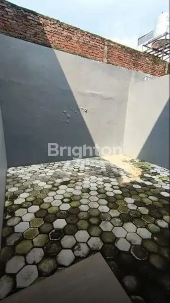 image RUMAH BARU 2 LANTAI TENGGILIS PRAPEN JEMURSARI (5)