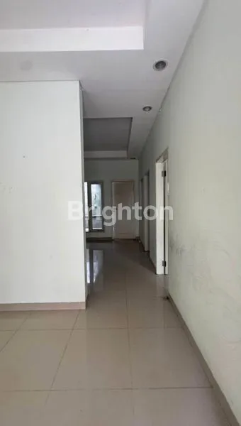 image DISEWAKAN RUMAH CLUSTER DENGAN KEAMANAN MAKSIMAL DIKAWASAN PERUMAHAN ELIT PESANGGARAN (5)