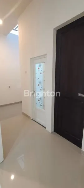 image RUMAH MODERN MINIMALIS SIAP HUNI, BARU GRESS PERUM MENGANTI PERMAI (2)