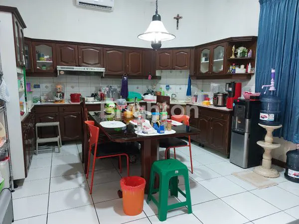 image HUNIAN STRATEGIS DI JALAN RAYA PROVINSI, KEDIRI (3)