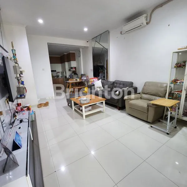 image RUMAH MEWAH 4KT DI IMPERIAL GADING, LT 122M² (2)