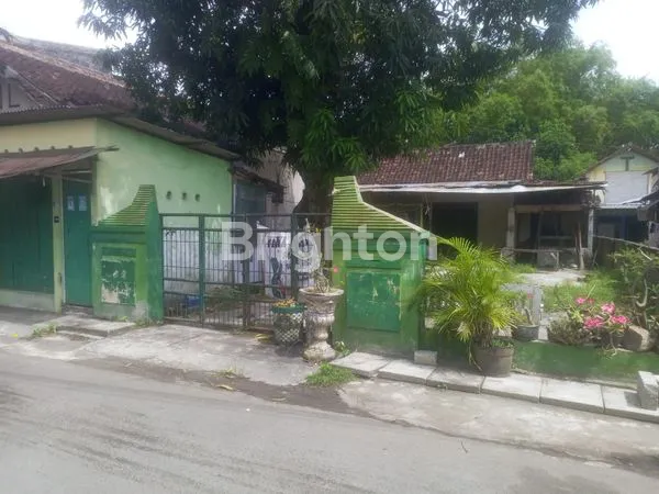 image TANAH ( BANGUNAN ) DEKAT BATIK KERIS SIAP BANGUN  (1)