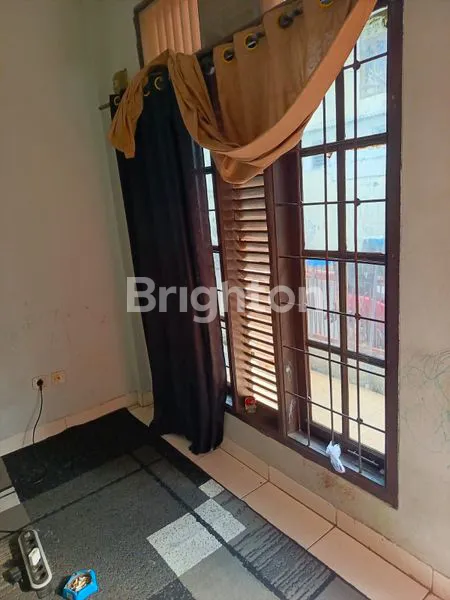 image KONTRAKAN 7 PINTU DEKAT KAMPUS DAN HALTE TRANSJAKARTA (3)