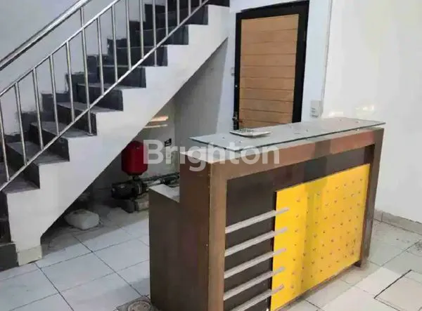 image RUKO 3.5 LT SEKITAR AHMAD YANI DEKAT JEMURSARI  *NOL JALAN* (3)