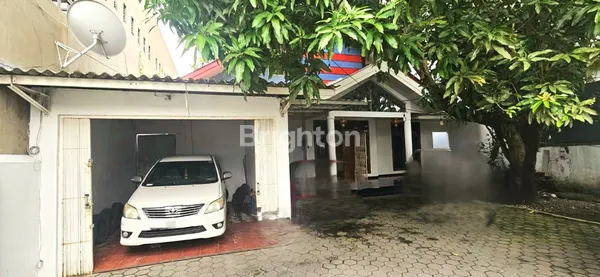 image STRATEGIS AREA NIAGA DI JALAN GAJAH SEMARANG (3)