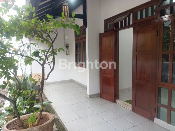 image RUMAH RENOVASI 3 KT DI JATIBENING ESTATE, LT 120M² (3)