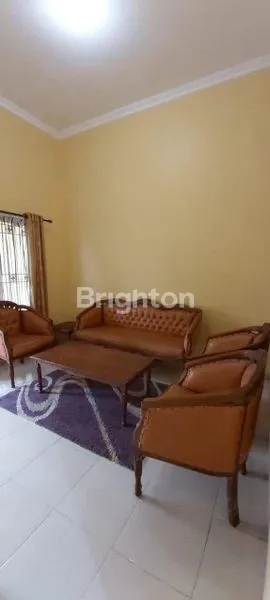 image RUMAH CANTIK SIAP HUNI HARGA BERSAHABAT (3)