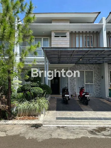 image RUMAH 3 LANTAI DI JGC, LT 112M², 4+1 KT (1)