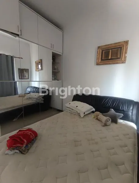 image BUTUH JUAL CEPAT\' RUMAH 2 LANTAI SIAP HUNI DI PERUM KETINTANG GAYUNGSARI (7)