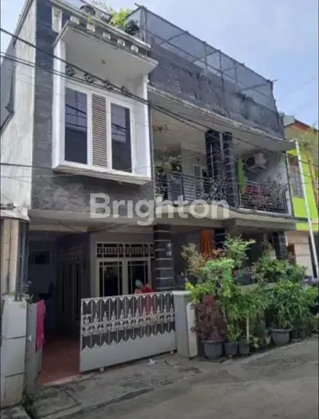 image RUMAH MURAH 3 LANTAI & SIAP HUNI DI CIKUNIR - BEKASI SELATAN (1)