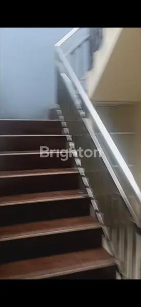 image RUMAH 2.5 LANTAI SIAP HUNI DI SUNTER AGUNG, LOKASI STRATEGIS (7)