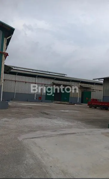 image DISEWA GUDANG DI KOSAMBI TIMUR (7)