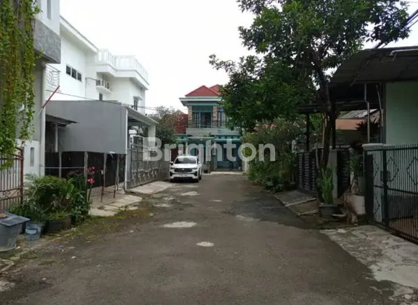 image RUMAH SIAP HUNI DI GDC, 2 KT, DEKAT ALUN-ALUN DEPOK (3)