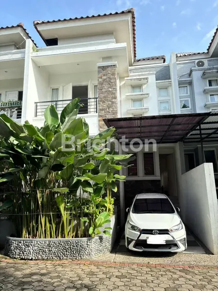 image DIJUAL RUMAH TOWNHOUSE 2 LANTAI DI CIRACAS JAKARTA TIMUR – SHM, BEBAS BANJIR, CHILD FRIENDLY (1)