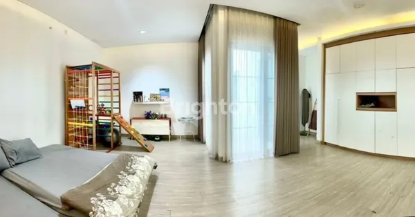 image DIJUAL RUMAH TOWNHOUSE 2 LANTAI DI CIRACAS JAKARTA TIMUR – SHM, BEBAS BANJIR, CHILD FRIENDLY (4)
