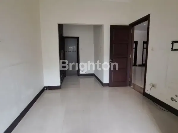 image TERMURAH 2 LANTAI BAGUS. MANYAR KERTOARJO,MANYAR KERTOADI,DHARMAHUSADA PERMAI,PURI GALAXY,GRAND KENJERAN,PAKUWON CITY SAN DIEGO,SAN ANTONIO,LONG BEACH,PALM BEACH,VILLA ROYAL,GRAND ISLAND CASA TOBAGO,MOSSEL BAY,VIRGINIA REGENCY 21,KERTAJAYA INDAH,KLAMPIS (5)