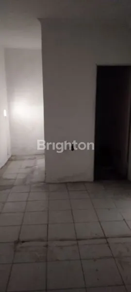 image SEWA RUKO 3 LANTAI, LT 130M², LOKASI JATIWARINGIN (4)