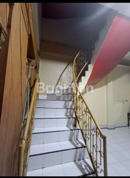 image DIJUAL/SEWA RUMAH PERMANEN 2 LANTAI, LOKASI PUSAT KOTA (7)
