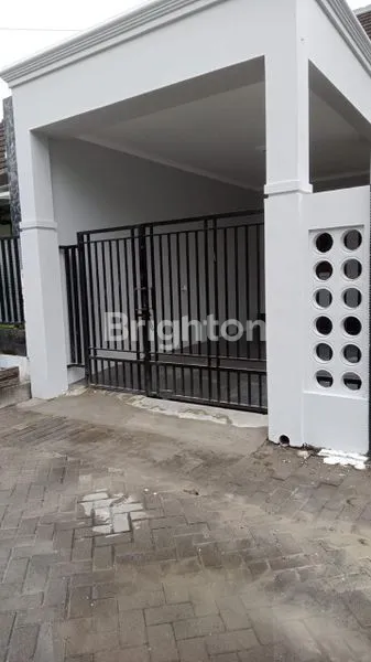 image RUMAH LUAS SIAP HUNI DALAM PERUMAHAN LOKASI DEKAT STADION MAGUWO HARJO SLEMAN (3)