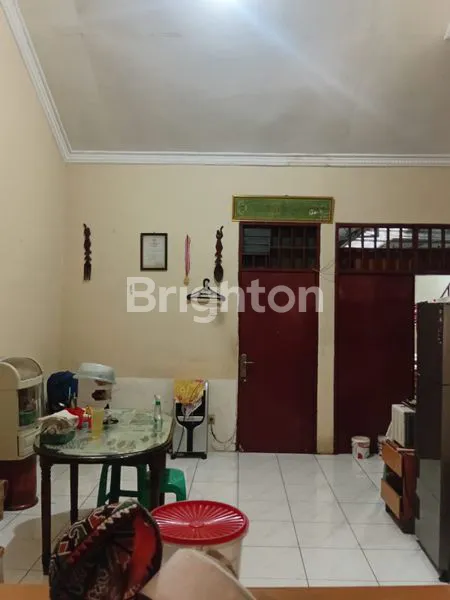 image RUMAH STRATEGIS DI JATIBENING ESTATE, LT 175M² (4)