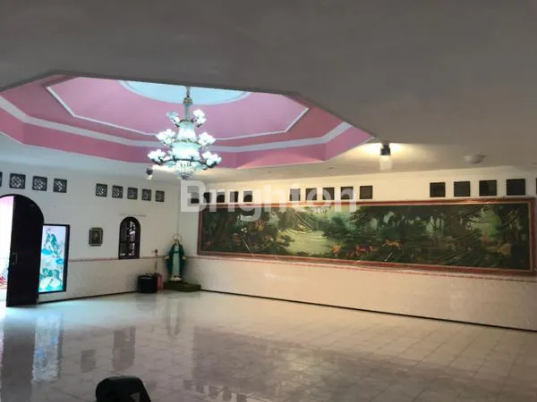 image RUMAH MODERN ETNIK SEMI FURNISH DENGAN BONUS TANAH  4000 M2 (2)