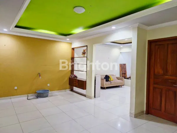 image RUMAH TOMANG BANGUNAN 2,5 LANTAI JATIPULO PALMERAH JAKARTA BARAT (2)