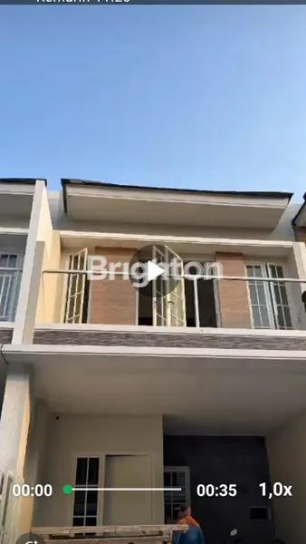 image RUMAH BARU 2 LANTAI DI RUNGKUT HARAPAN (1)