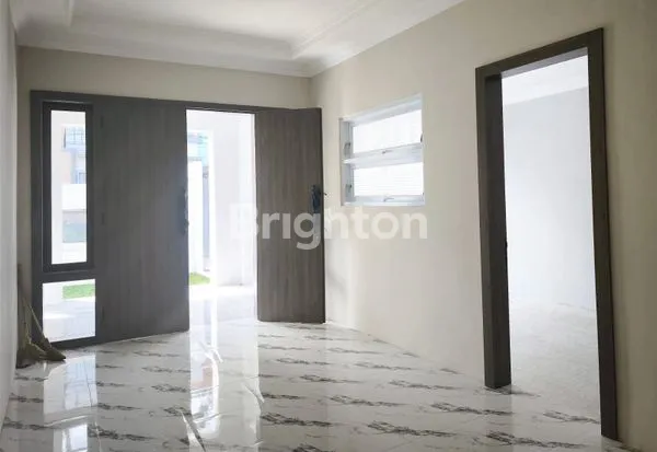 image RUMAH MEWAH 7 KT DI BANYUANYAR SOLO, SIAP HUNI (4)